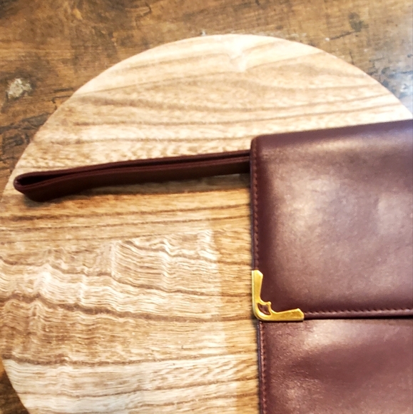 Cartier Log Must de Line Clutch Bordeaux Leather - Picture 10 of 10